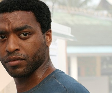 Chiwetel Ejiofor se incorpora al episodio VII